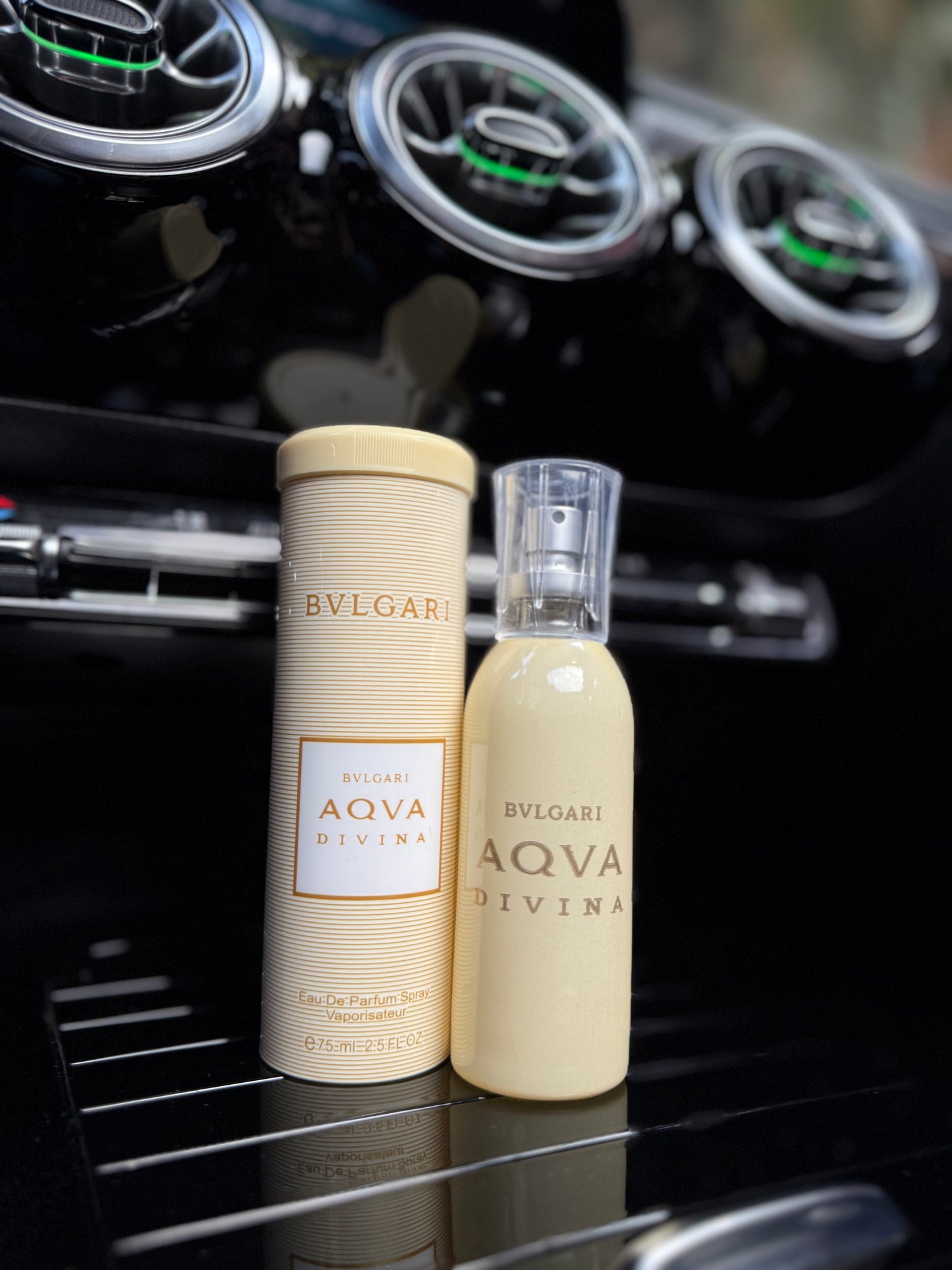 AQVA DIVINA